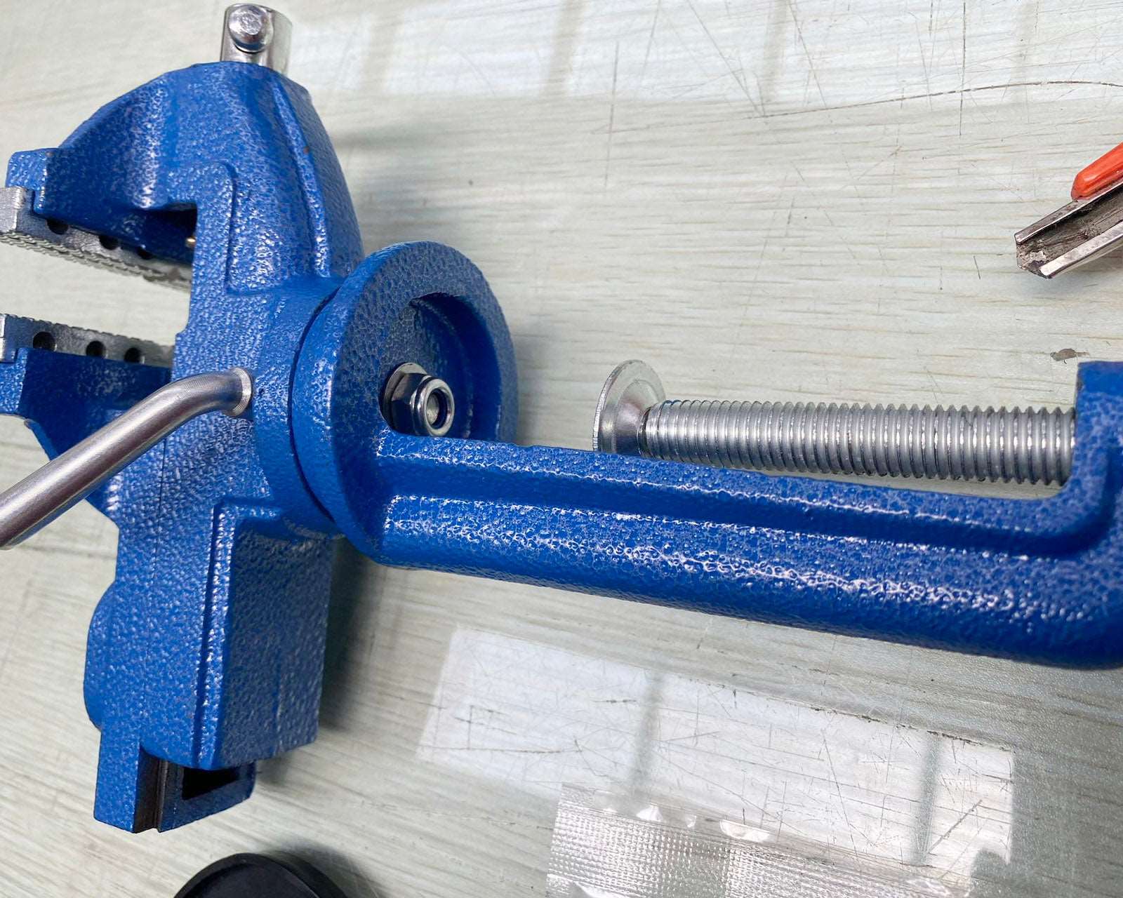 Bench Vise